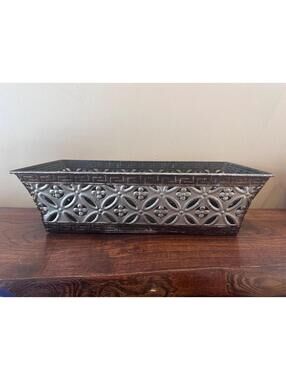 Metal Open-Lattice or Filligree Pattern Planter or Basket